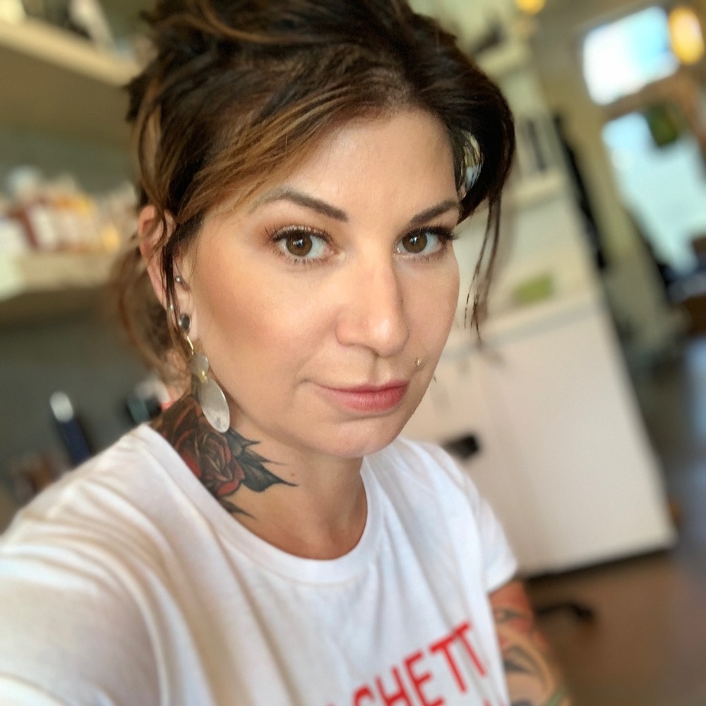 Meet your Posher, Priscilla